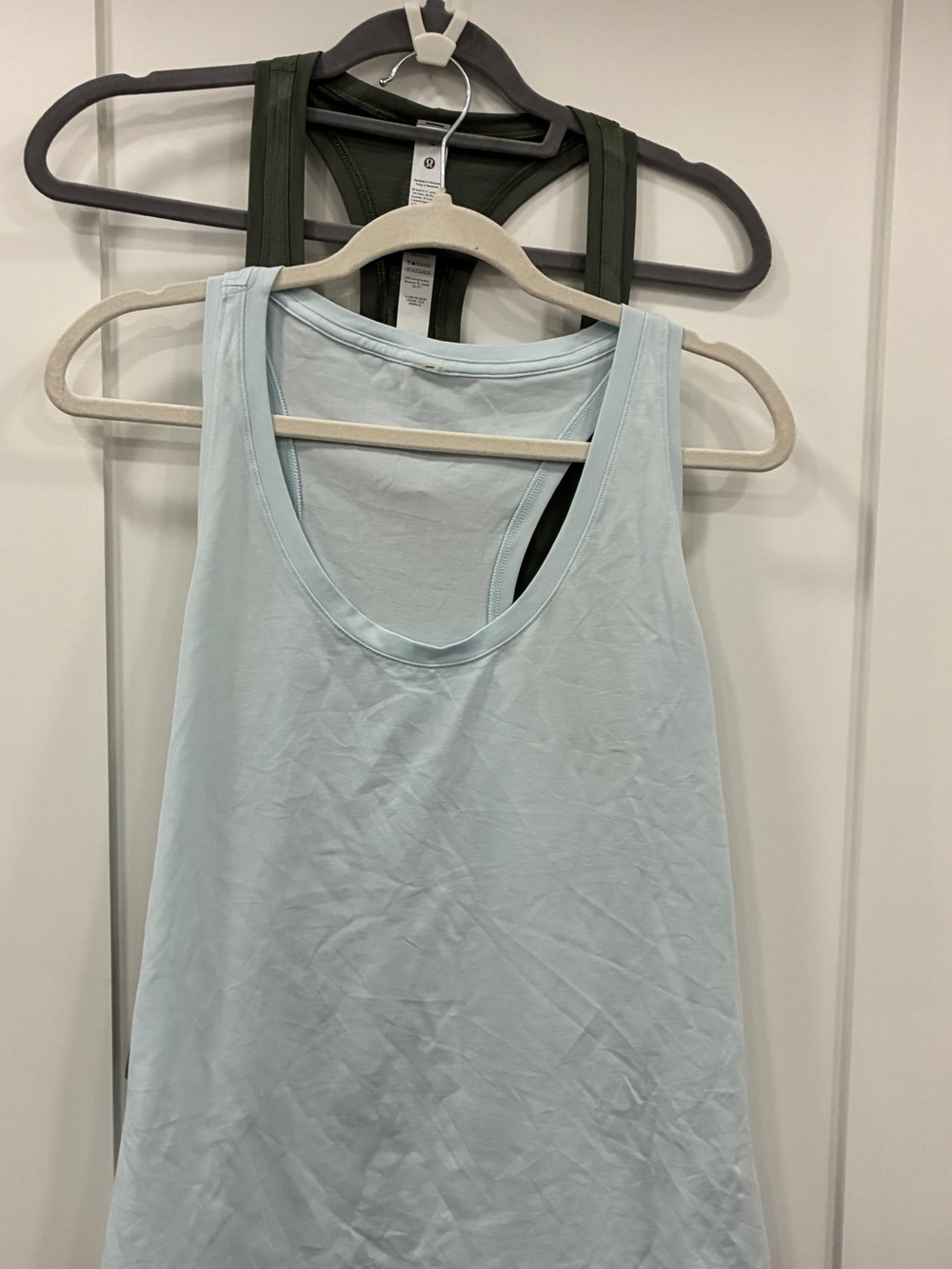 Lululemon Bundle Size 14 | Swiftly Tech Scoopneck Tank 2.0 & Cool Racerback Tan - Picture 1 of 7